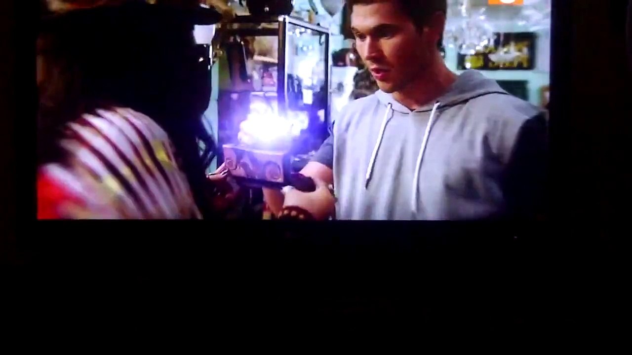 générique de power rangers dino charge (2ème version)