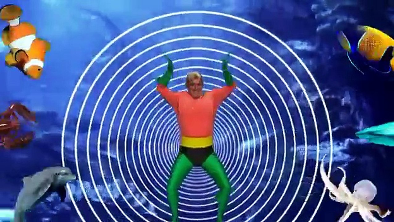 Late Late Show with Craig Ferguson 10/27/2009 Alicia Silverstone, Salman Rushdie