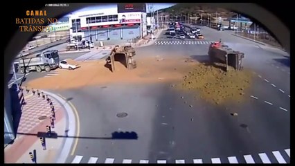 Acidentes com Caminhão