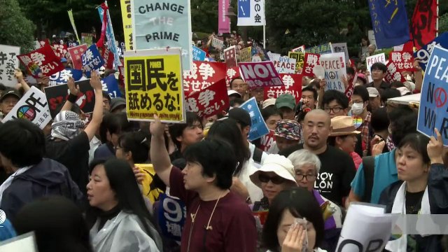 Tens of thousands protest at military bills outside Japan Diet