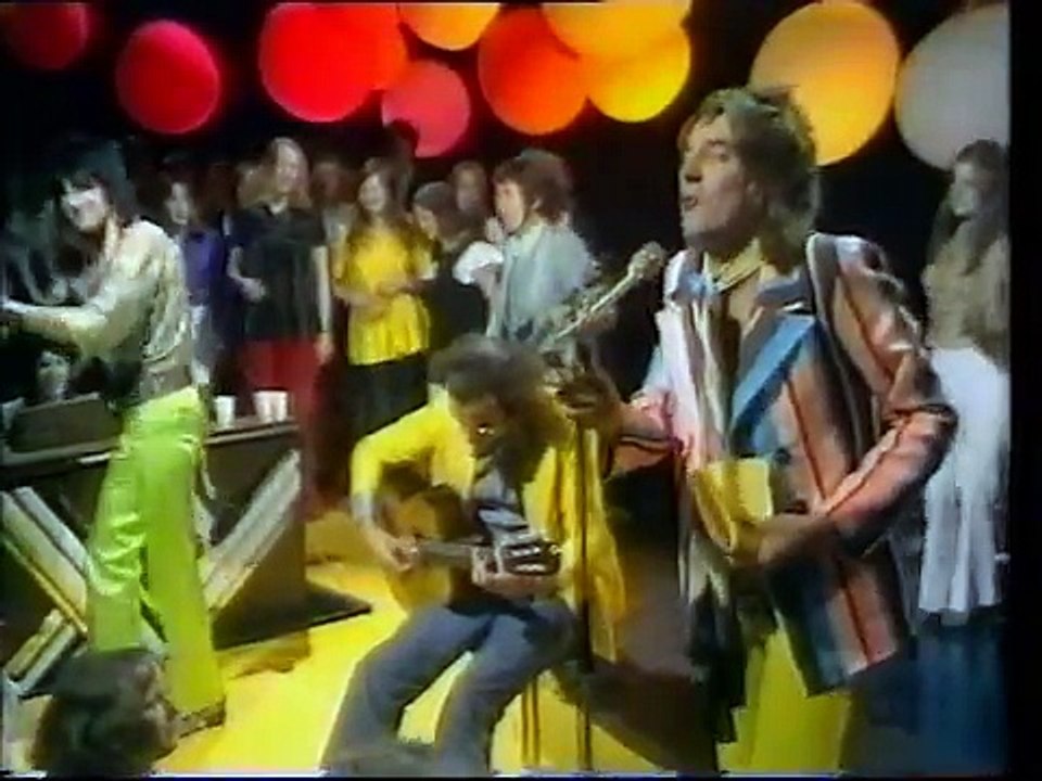 Rod Stewart Feat. Faces - You Wear It Well - TOTP2 1972
