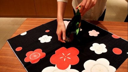 Japanese Furoshiki  How to wrap bottles