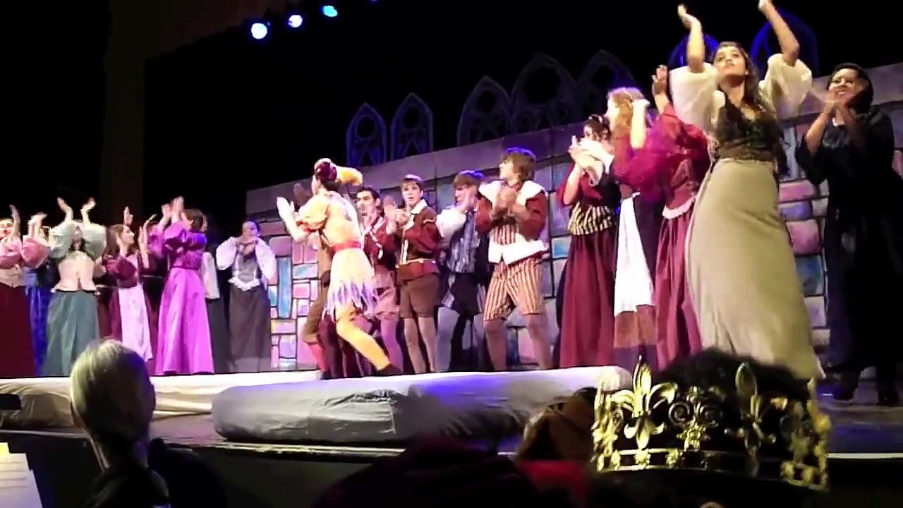 One Upon A Mattress (Act II, Scene 1)