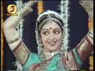 Hema Malini performs Kuchipudi - Part 1