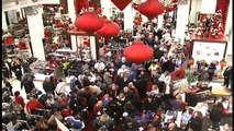 Gospel choir flash mob surprises shoppers at Macy's State Street in Chicago