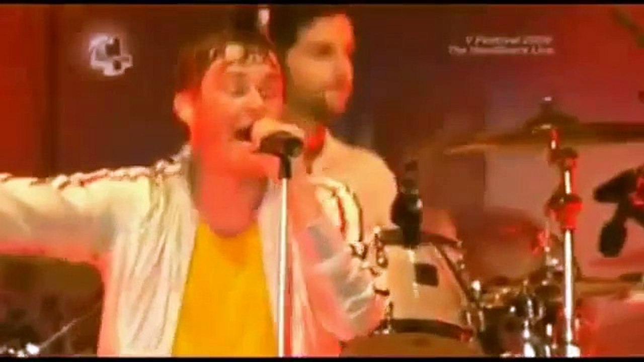 Queen + Keane - Under pressure (duet live)