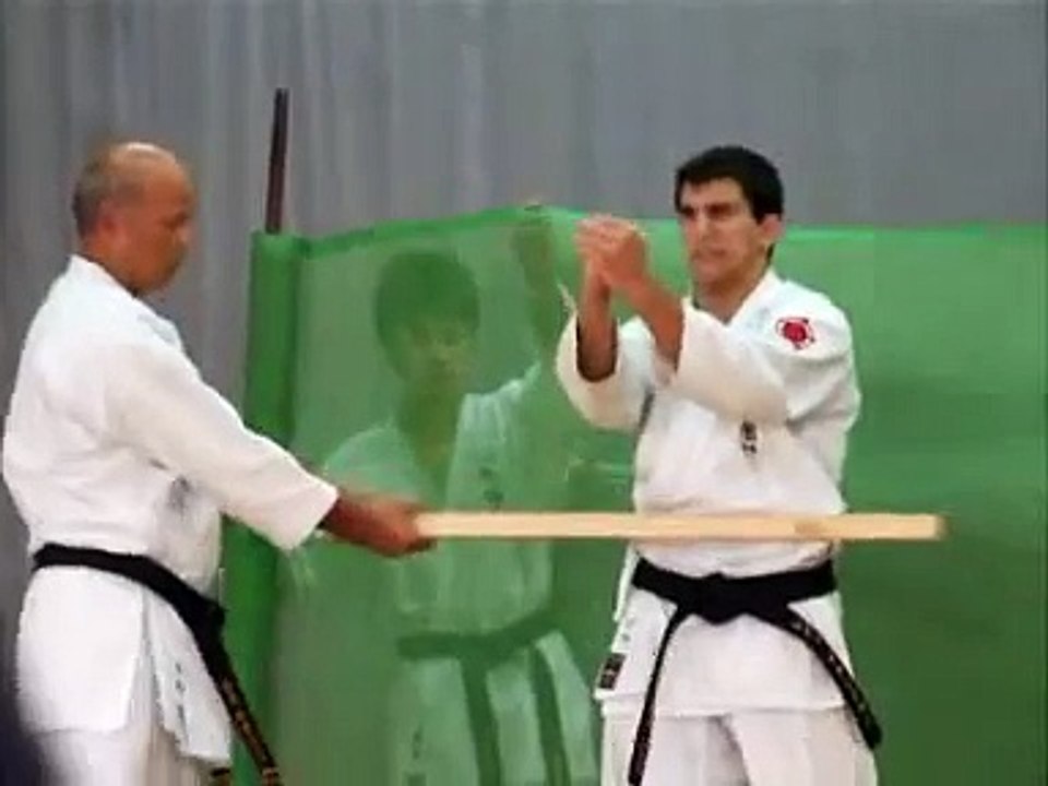 uechi ryu, the shinjo dojo demo okinawa ווייצ'י ריו קראטה- הדגמה מדהימה