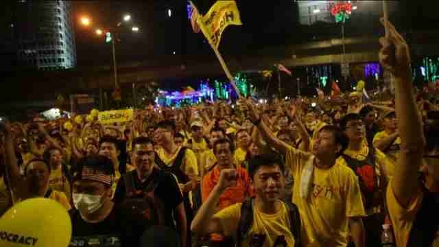 Continúan las protestas multitudinarias en Malasia