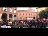 Studenti a Bologna bloccano l'A14 - 30/11/2010