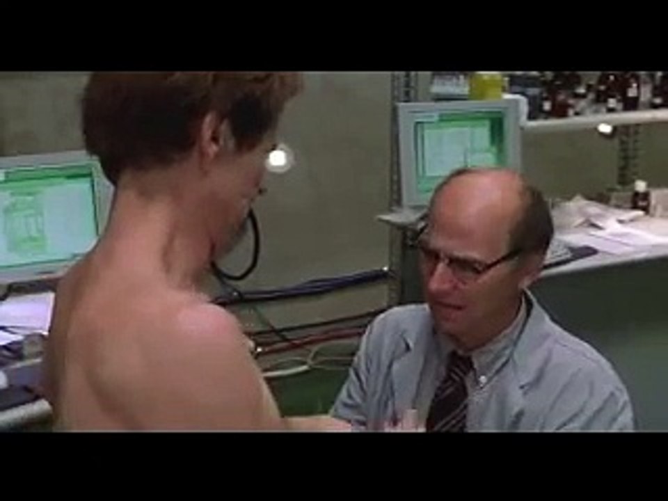 Spiderman 1 2002:Norman Osborn becomes Green Goblin