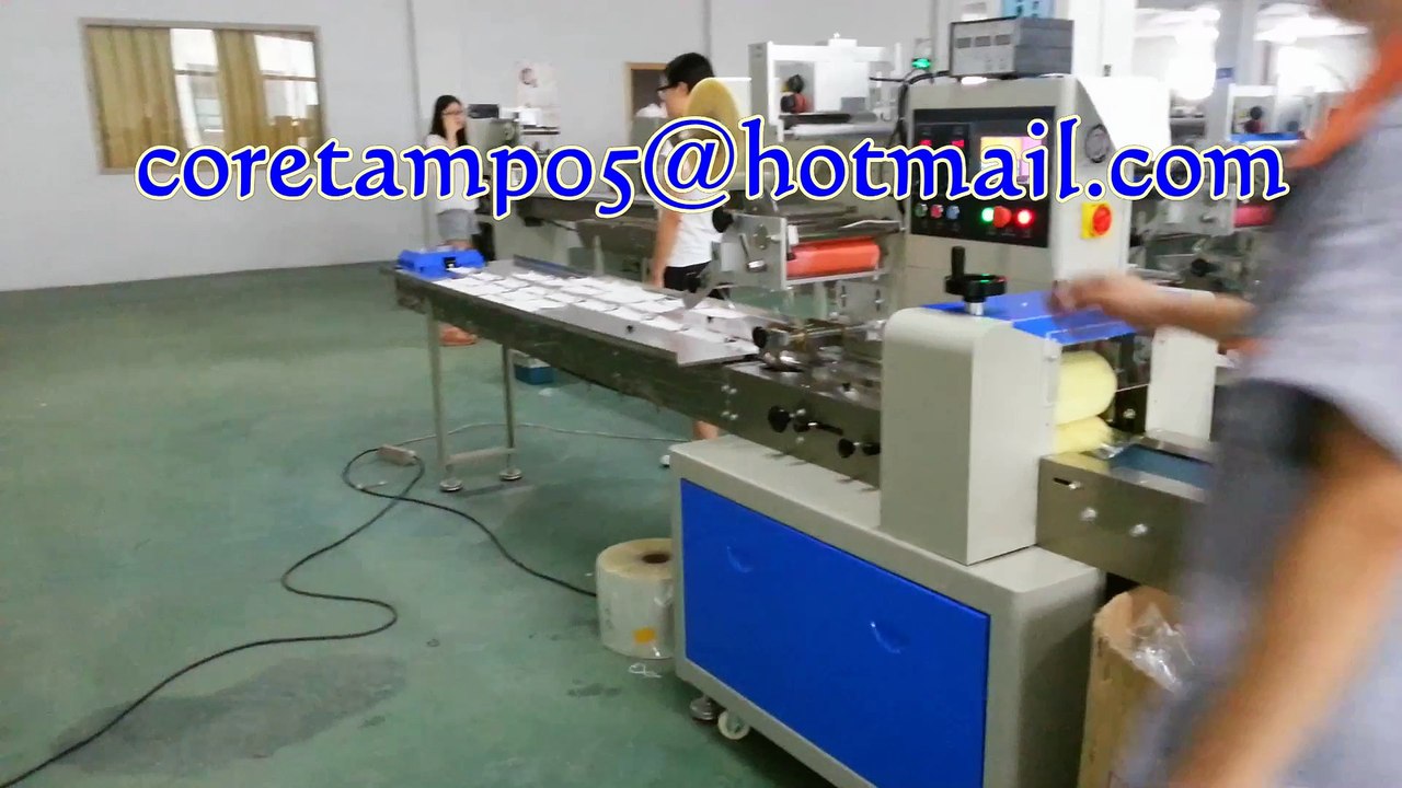Disposable masks packing machine