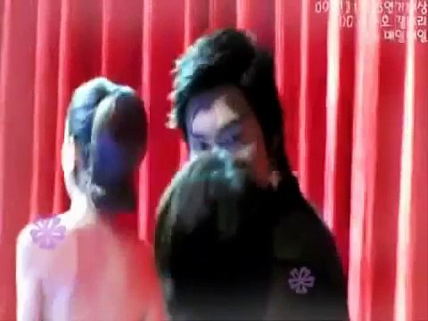 Lee Min Ho & Goo Hye Sun Moments @ 2009 KBS Awards Part 2