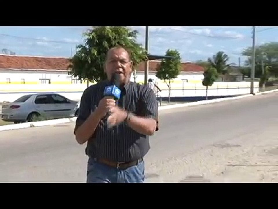 NINÃO O GIGANTE DA  PARAIBA COM ROBERTO BULHÕES. mp4