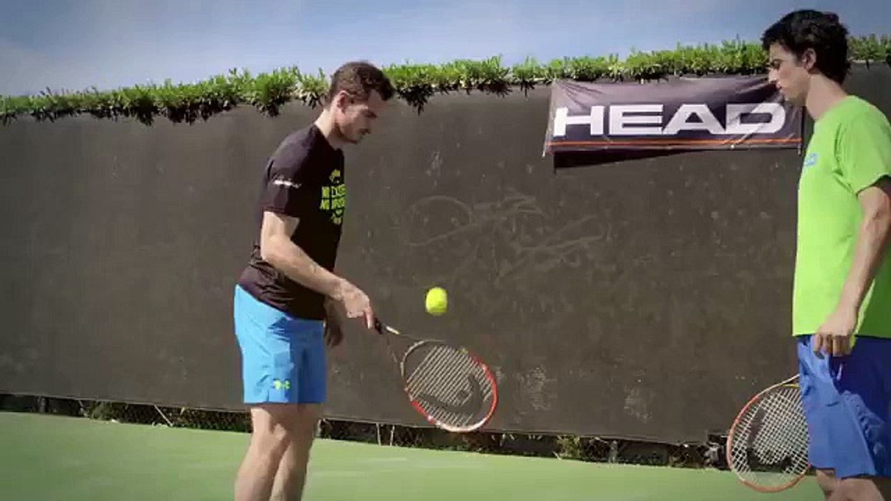 HEAD Frame & Play: Tennis artist baffles pro players