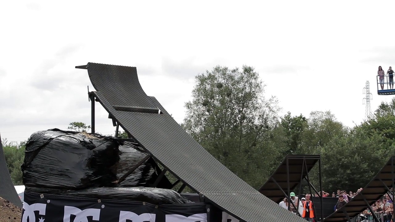 Tom Pagès signe son premier frontflip en compétition