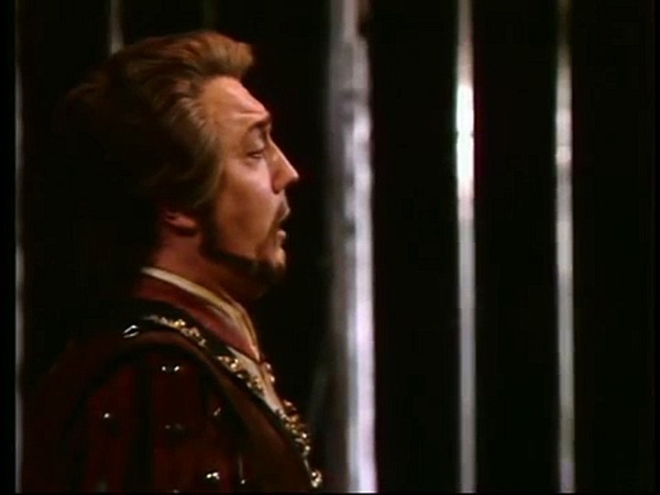 Il balen del suo sorriso... Qual suono! (Il Trovatore) - Piero Cappuccilli