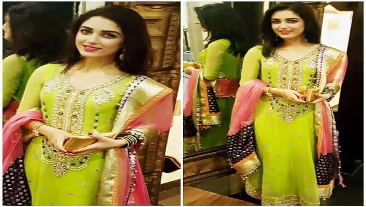 Mukaram Kaleem Mehandi Wedding Pictures