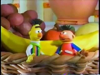 Bert and Ernie's Great Adventures - Tiny Town