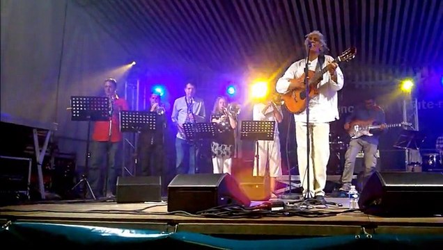 Festival Nomade 2015 - Yvetot - association-nomade.fr Chris Combette vendredi 20 août 2015