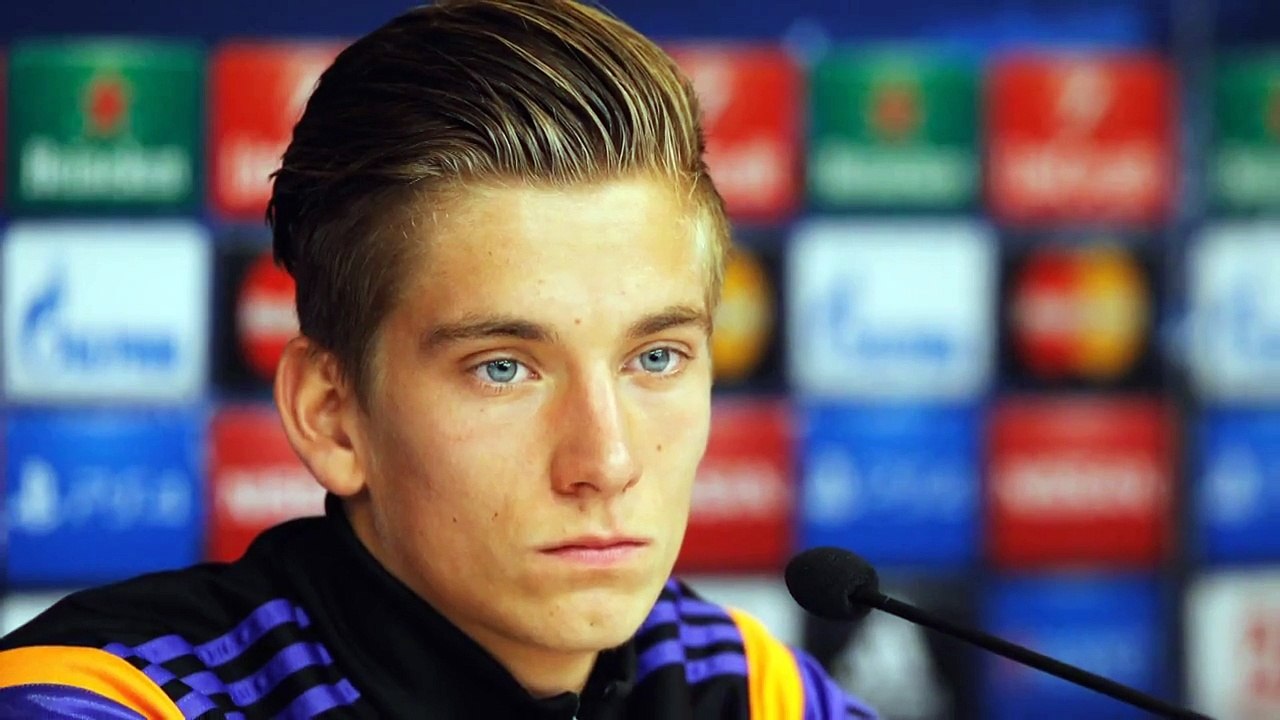 Julian Draxler zum Medizincheck beim VfL Wolfsburg Schalke sucht Nachfolger | TransferNews