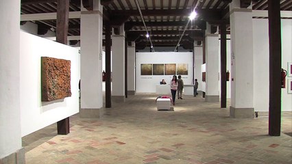 entre suelos y paredes (largo)