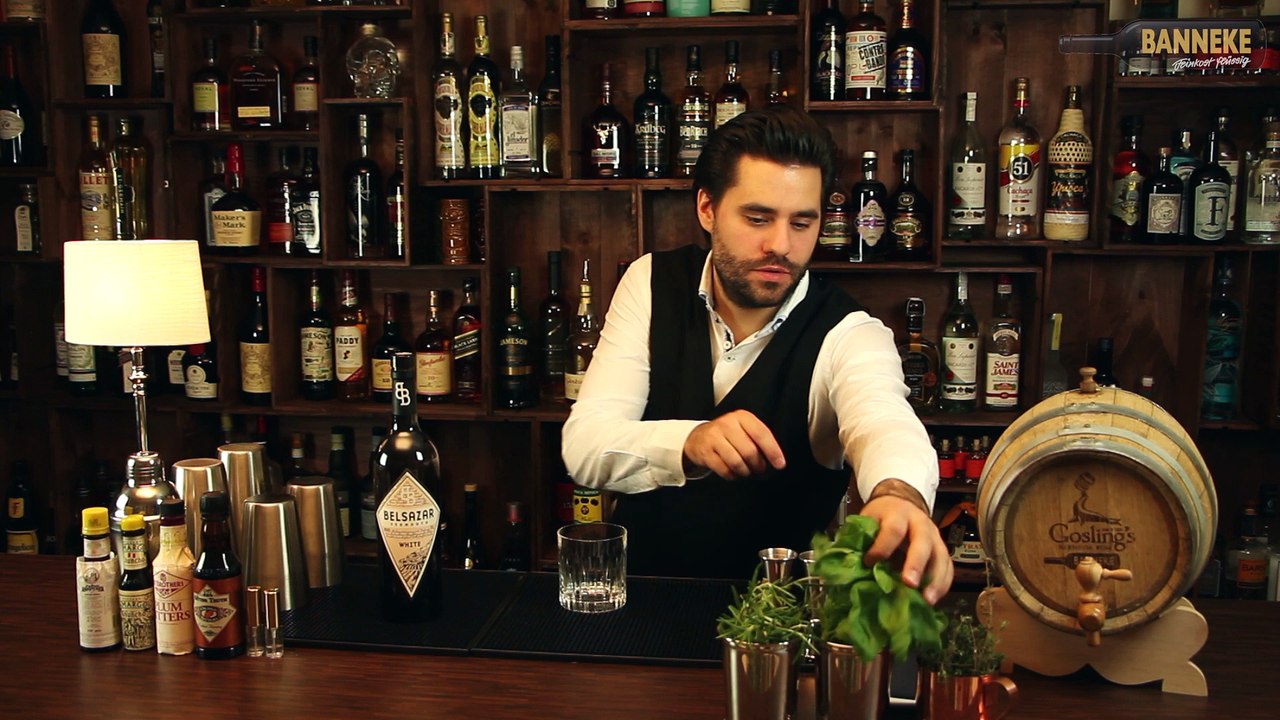 Bianco Verde - Cocktail mit weißem Wermut selber mixen - Schüttelschule by Banneke