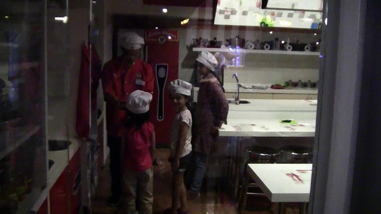 layan learning to be a chef