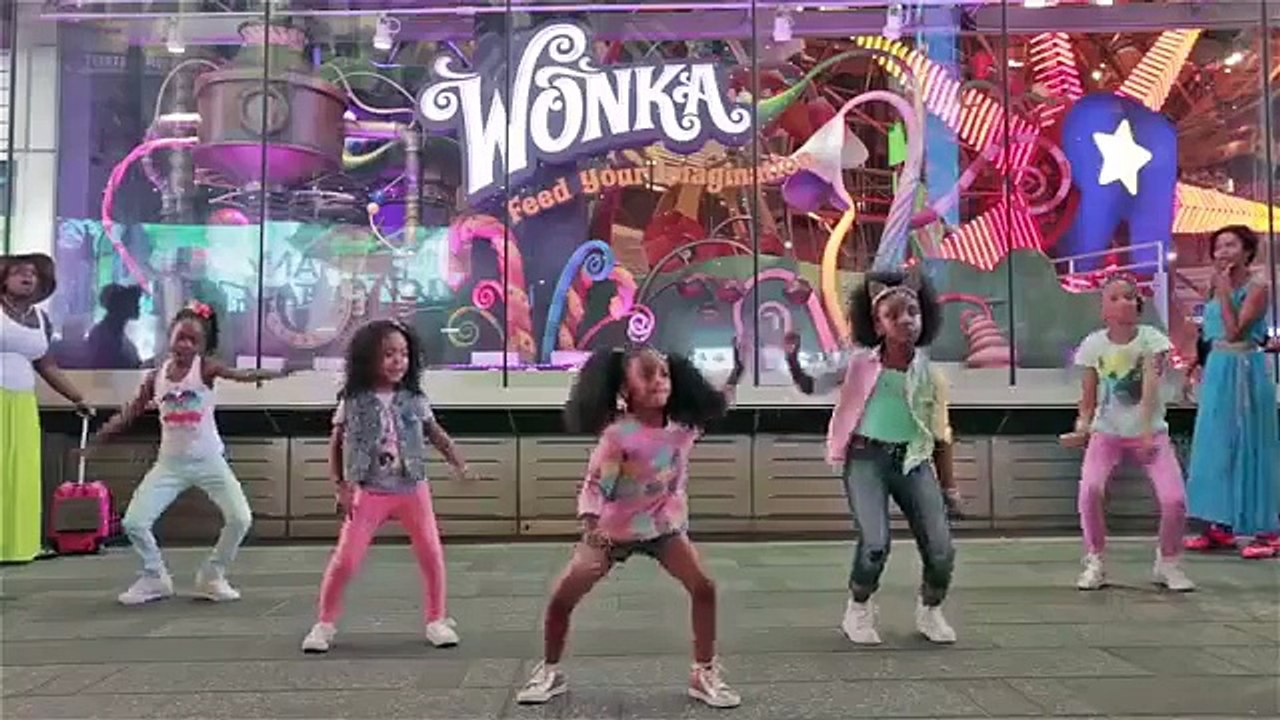 5 Yaşındaki Ufaklığın Isıralısı Hit The Quan Dansı