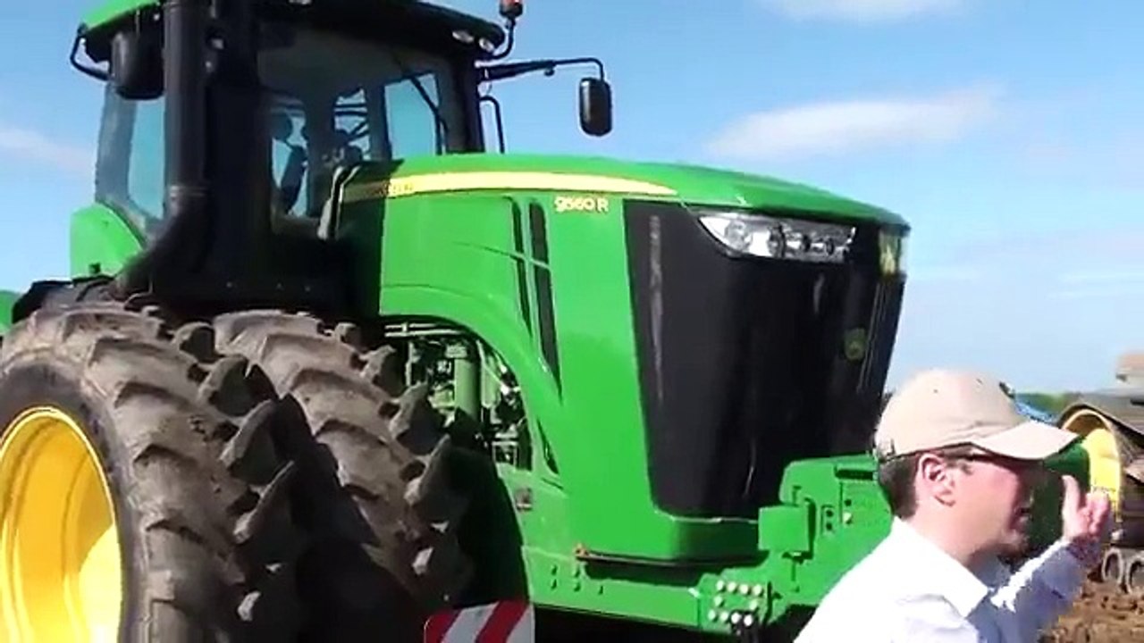 John Deere 9R/9RT 9560  iTEC PRO at work