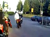 Scooter Touring, achtervolging, en crash bij 0:54