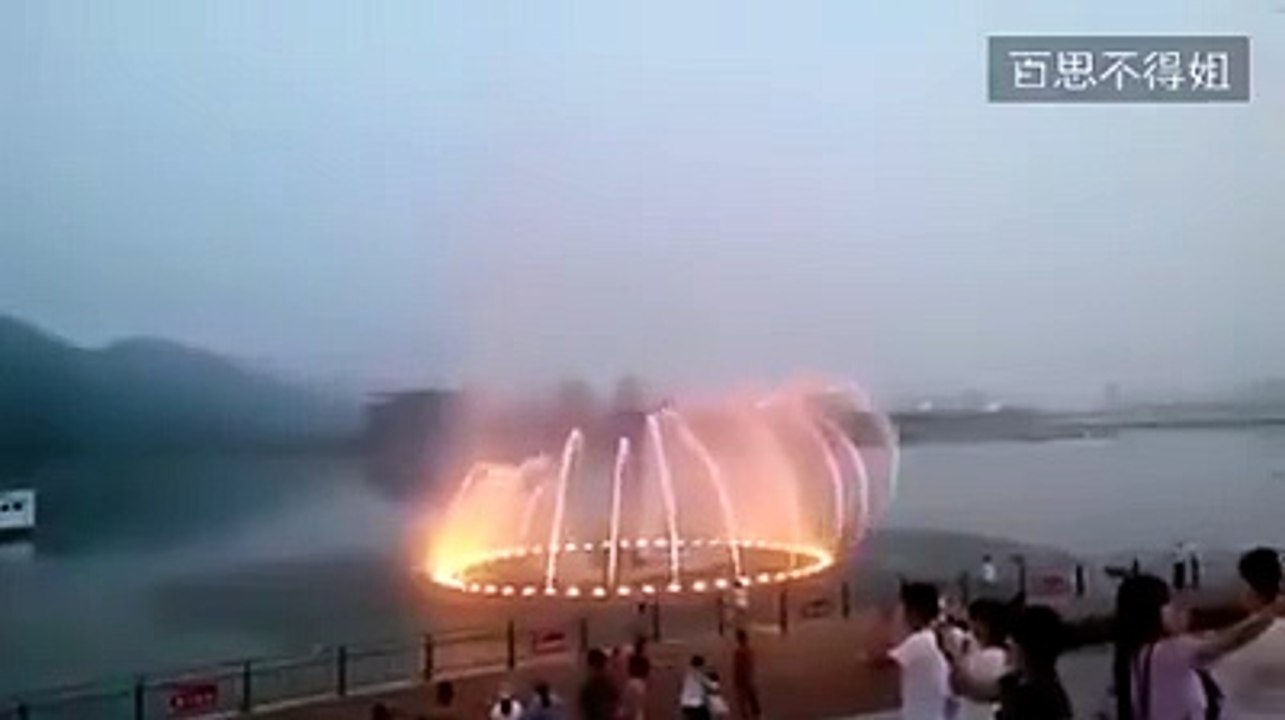 burj e khalifa and china tower copitation top world tower amazing