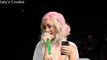 Katy Perry on Whatsapp (Funny Moments Prismatic Tour) Legendado