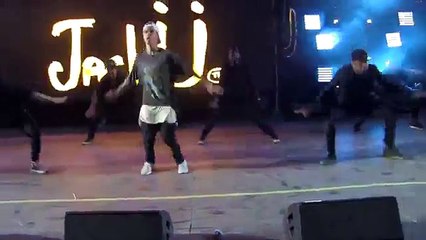 Justin Bieber - What Do You Mean Live Performance at MTV VMA's 2015