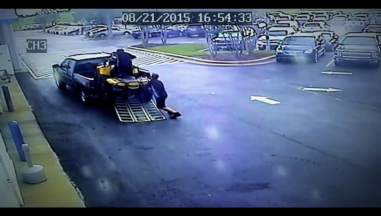 Pas facile de charger un Quad sur un pickup