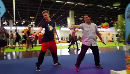 Just Dance 2016 at Gamescom - Lights (Full gameplay), by Texblock & Anirut