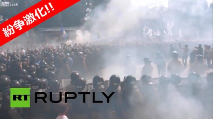 ウクライナ国会前衝突で1人犠牲、100人超負傷＝東部自治反対の民族派拘束