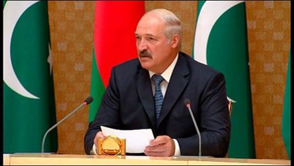 ВОТ КАК НАДО ОТЧИТЫВАТЬ ЧИНОВНИКОВ ! Лукашенко