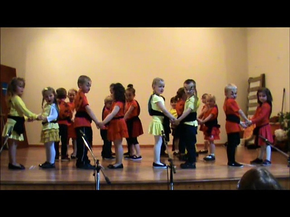 SPECTACLE ECOLE 2015