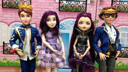 Descendentes X Ever After High  Comparativo Dolls  Julia Silva