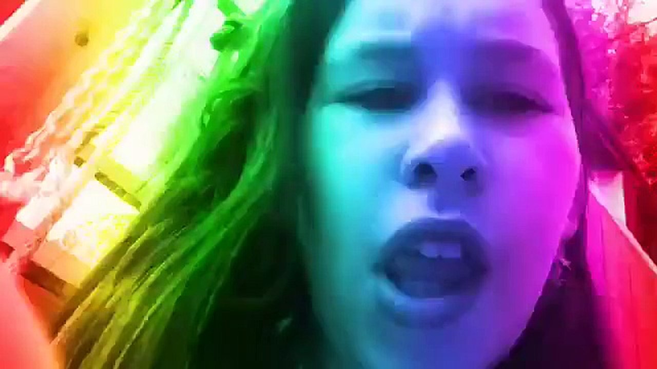 "Pink Fluffy Unicorns Dancing On Rainbows" Fan Video