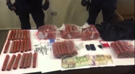 Tiranë, Arrestohen 2 persona, u kapën me 30 kg eksploziv plastik - Ora News- Lajmi i fundit