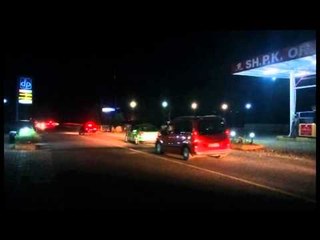 Rruga e Kombit. Rëndohet trafiku në autostradë