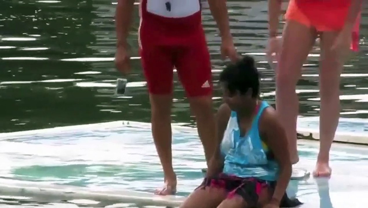 Monday Smiles, Reviews, and Complaints with z57