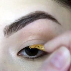 Quick winged liner tutorial for you all