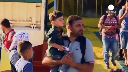 Relentless flow of refugees continues in Europe