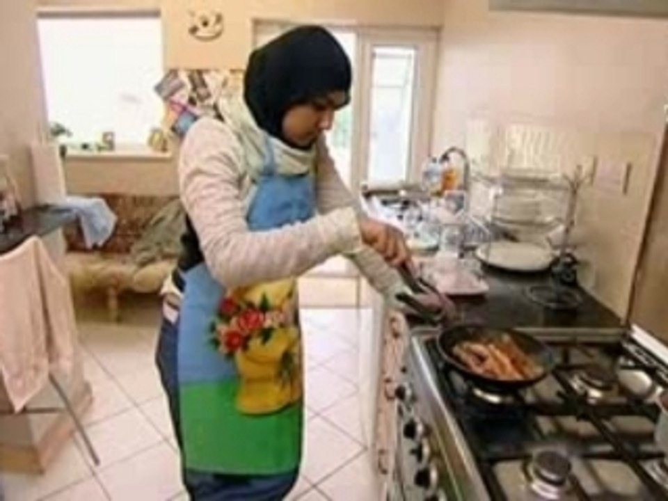 Wife Swap UK S05 E03 Part 3 swinger hq picture Wife Swap UK S05 E03 Part 3 image