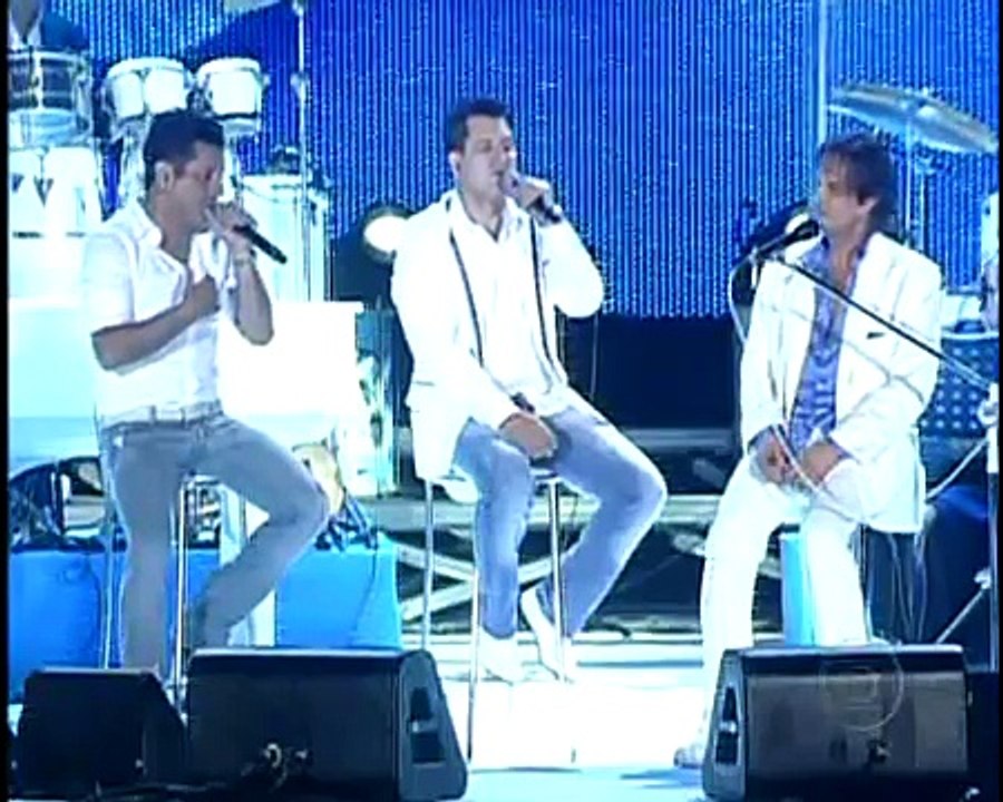 Roberto Carlos & Bruno e Marrone Especial de Natal Praia de Copacabana 2010