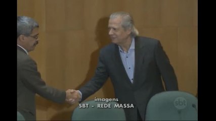 José Dirceu fica em silêncio na CPI da Petrobras