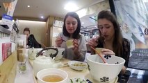 Amazing Japanese food culture: eating rice soaked in tea 日本のご飯にお茶を入れて