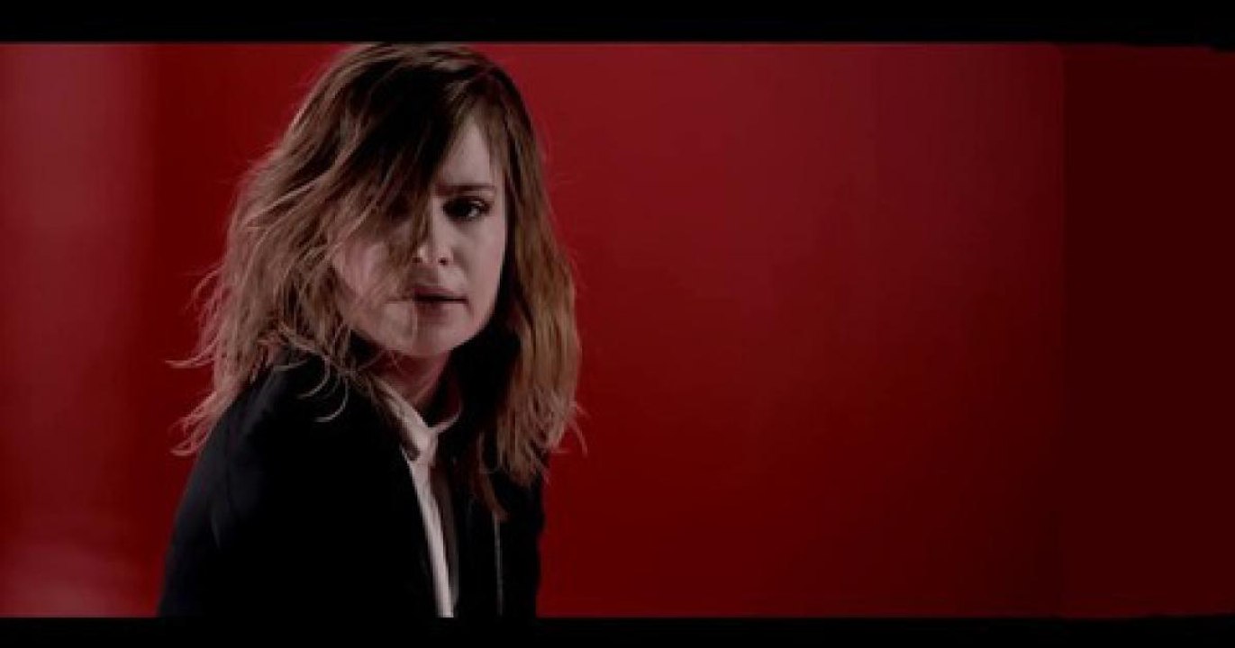 CHRISTINE AND THE QUEENS - Christine (Clip Officiel)